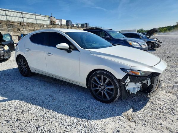 2021 MAZDA 3