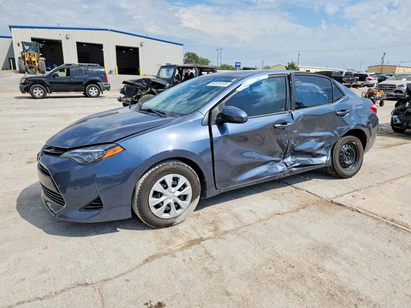 2018 TOYOTA COROLLA