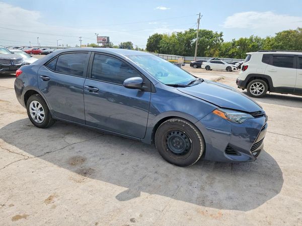 2018 TOYOTA COROLLA