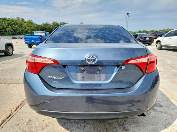 2018 TOYOTA COROLLA