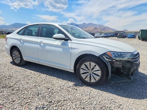2020 VOLKSWAGEN JETTA S, SE, R-Line