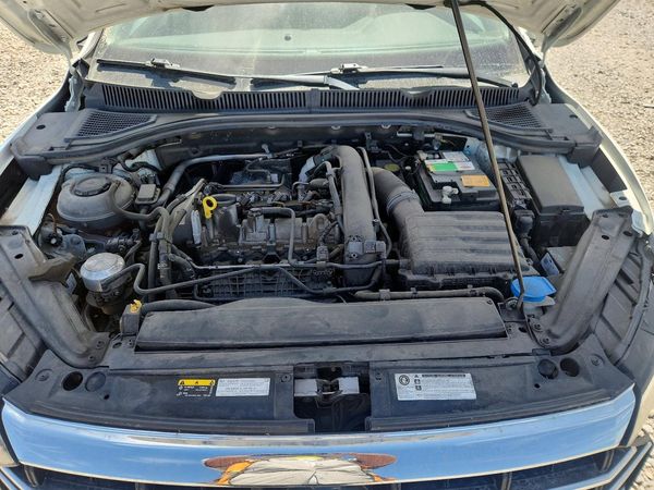 2020 VOLKSWAGEN JETTA S, SE, R-Line