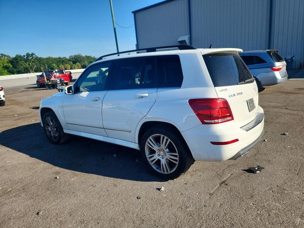 2015 MERCEDES-BENZ GLK