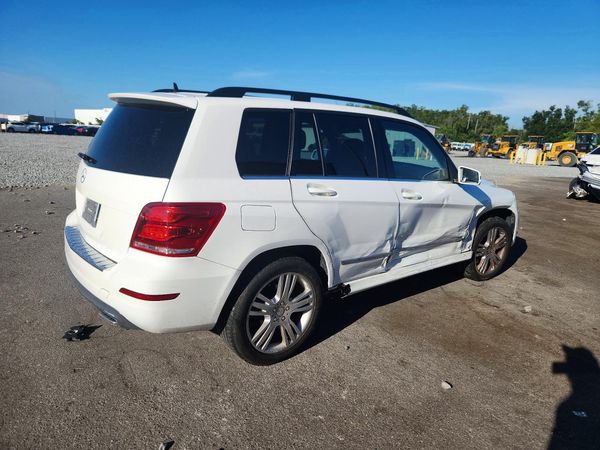 2015 MERCEDES-BENZ GLK