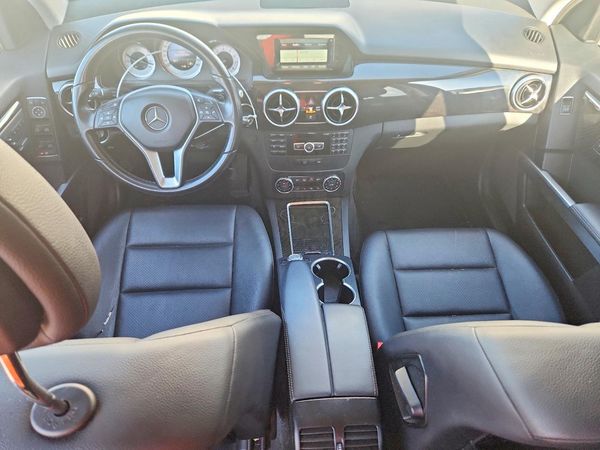 2015 MERCEDES-BENZ GLK