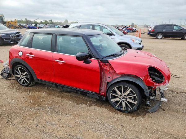 2023 MINI COOPER