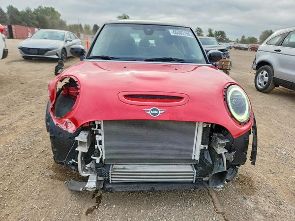 2023 MINI COOPER