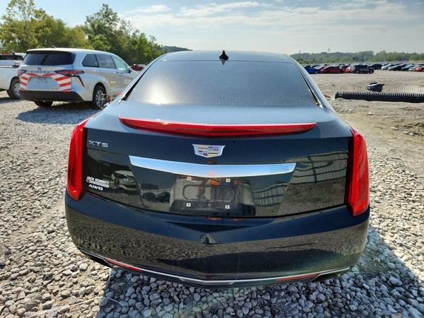 2017 CADILLAC XTS Luxury