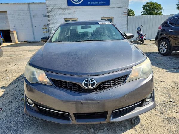 2012 TOYOTA CAMRY