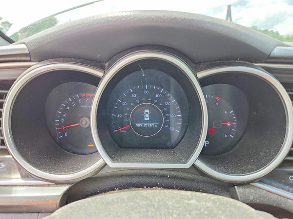 2015 KIA OPTIMA GL - Middle-low