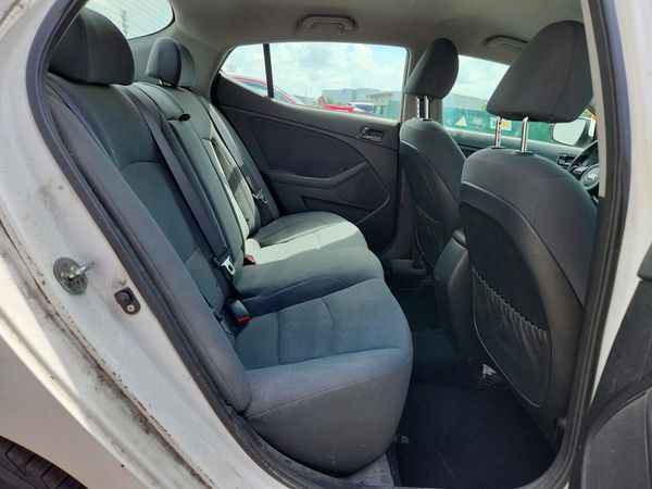 2015 KIA OPTIMA GL - Middle-low