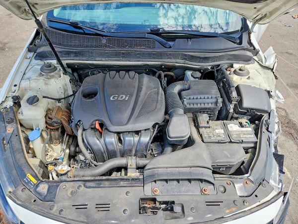 2015 KIA OPTIMA GL - Middle-low