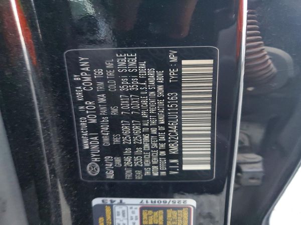 2020 HYUNDAI TUCSON SE