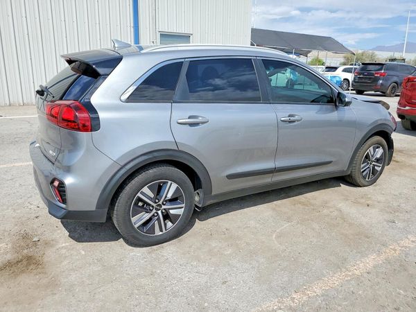 2022 KIA NIRO