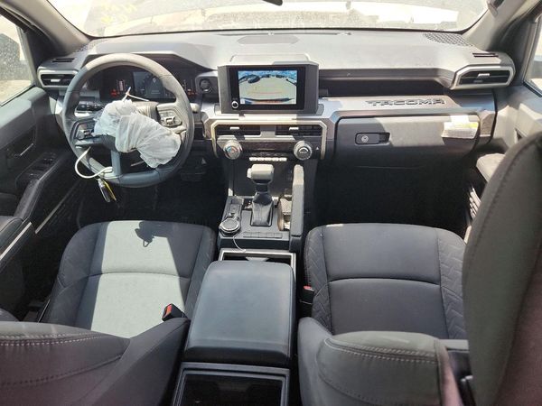2025 TOYOTA TACOMA