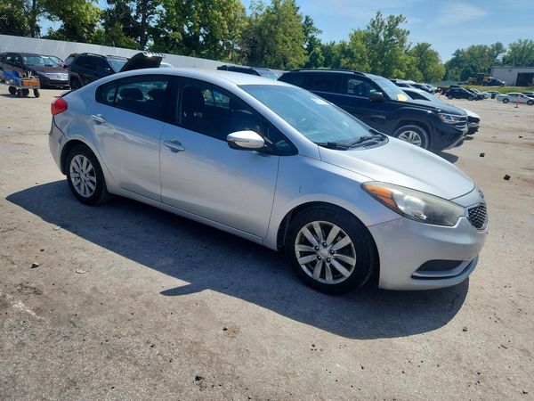 2016 KIA FORTE