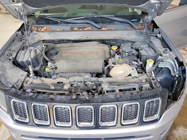 2017 JEEP COMPASS