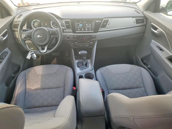 2017 KIA NIRO FE / LX / LX Tech