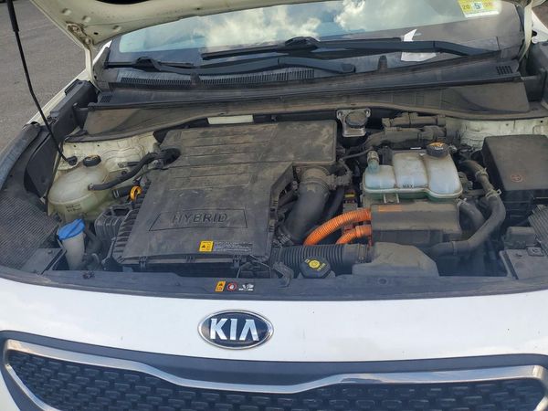 2017 KIA NIRO FE / LX / LX Tech
