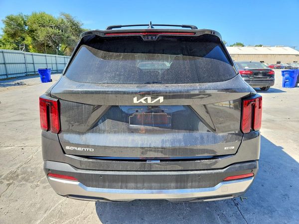 2025 KIA SORENTO