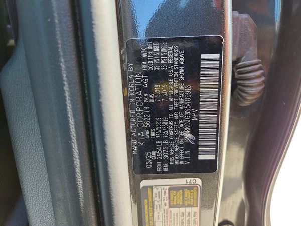 2025 KIA SORENTO
