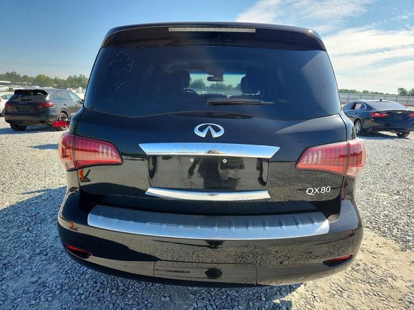 2017 INFINITI QX80
