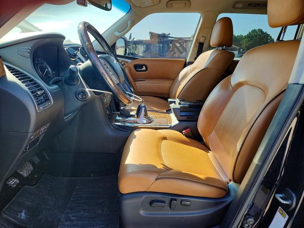 2017 INFINITI QX80