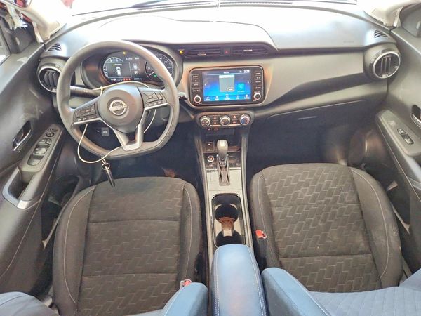 2024 NISSAN KICKS