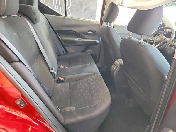2024 NISSAN KICKS