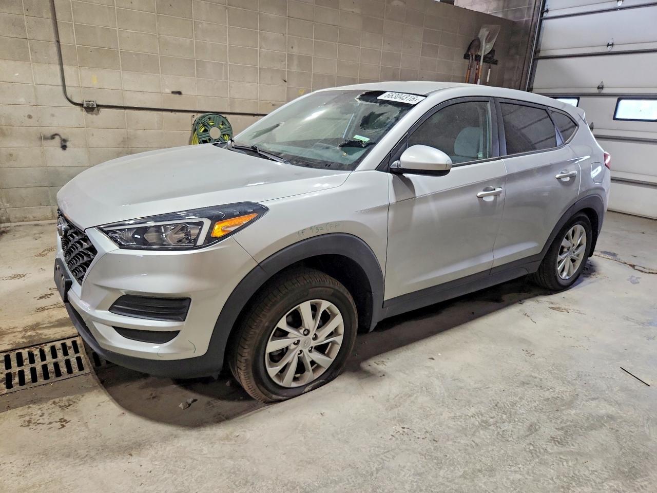 2020 HYUNDAI TUCSON SE
