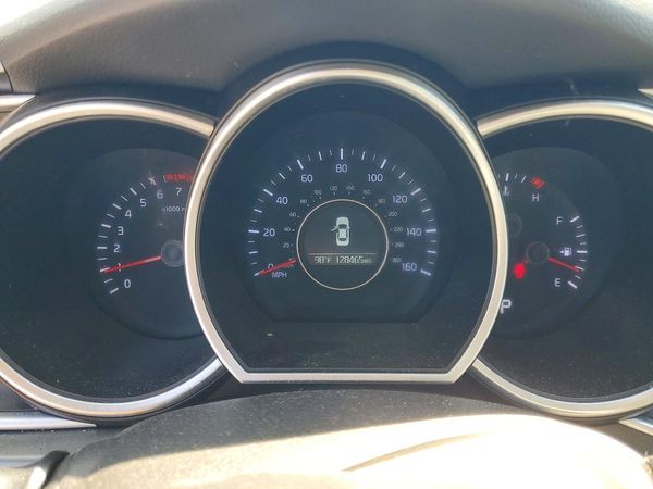 2015 KIA OPTIMA GL - Middle-low
