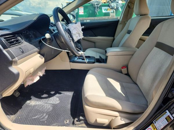 2013 TOYOTA CAMRY