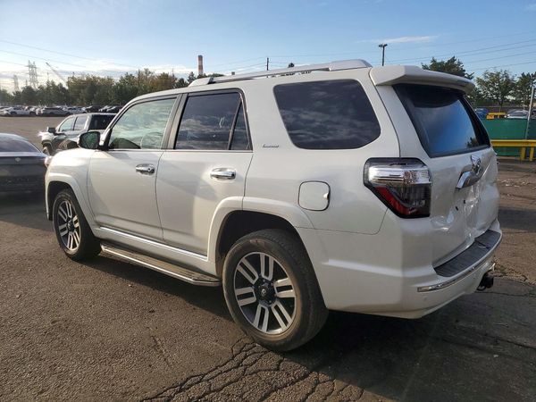2022 TOYOTA 4RUNNER Limited