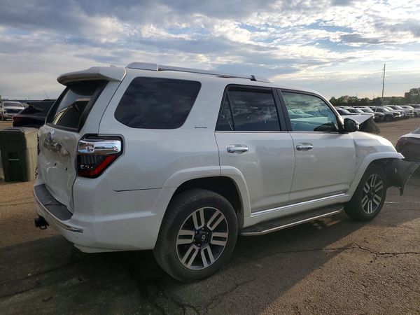 2022 TOYOTA 4RUNNER Limited