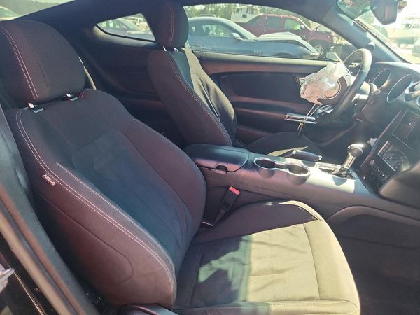 2018 FORD MUSTANG