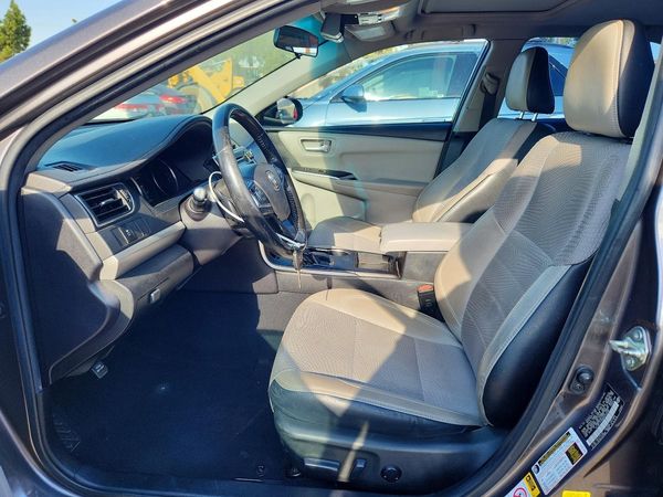 2016 TOYOTA CAMRY