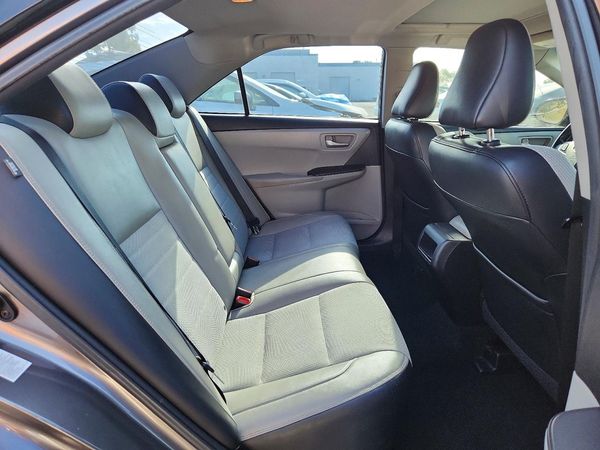 2016 TOYOTA CAMRY