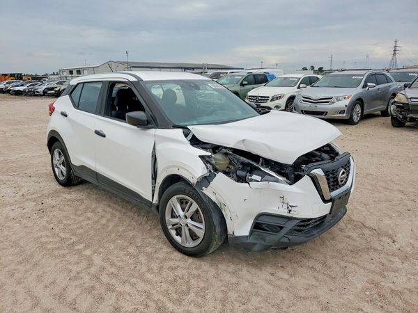 2020 NISSAN KICKS