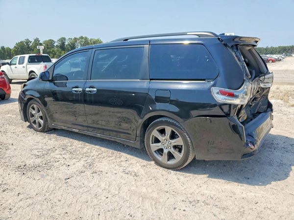 2018 TOYOTA SIENNA SE/SE Premium