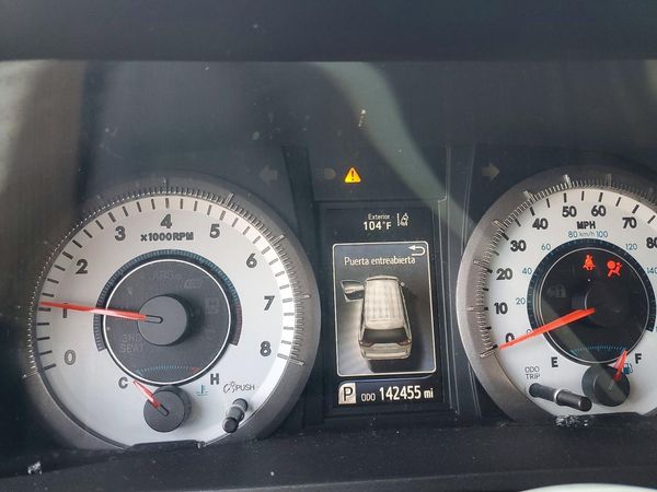 2018 TOYOTA SIENNA SE/SE Premium