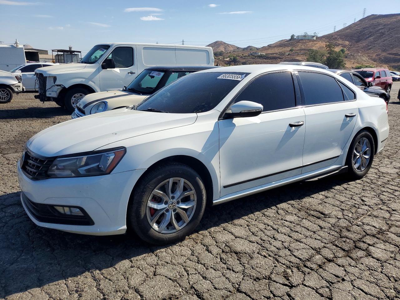2017 VOLKSWAGEN PASSAT S