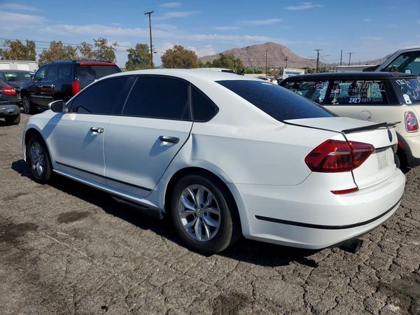 2017 VOLKSWAGEN PASSAT S