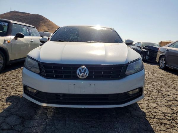 2017 VOLKSWAGEN PASSAT S