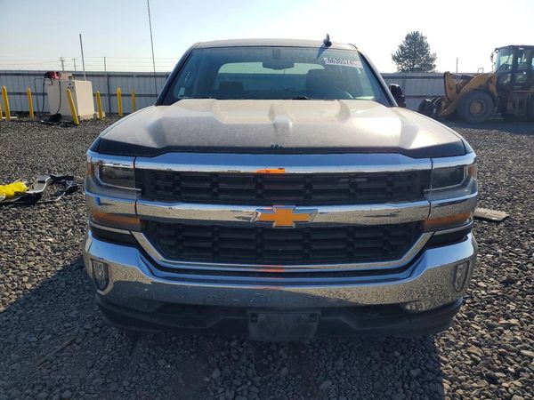 2018 CHEVROLET SILVERADO LT