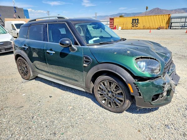2018 MINI COOPER