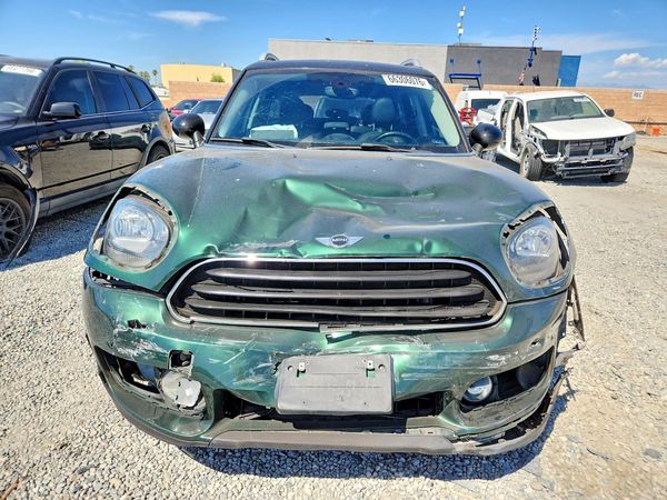 2018 MINI COOPER
