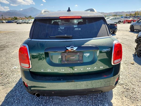 2018 MINI COOPER