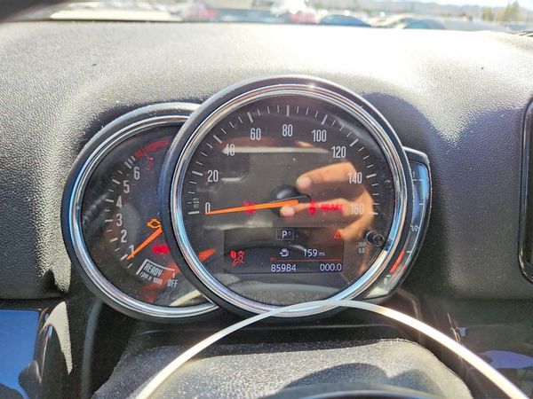 2018 MINI COOPER