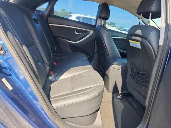 2014 HYUNDAI ELANTRA STD, Style, Tech