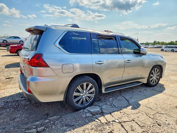 2017 LEXUS LX 570